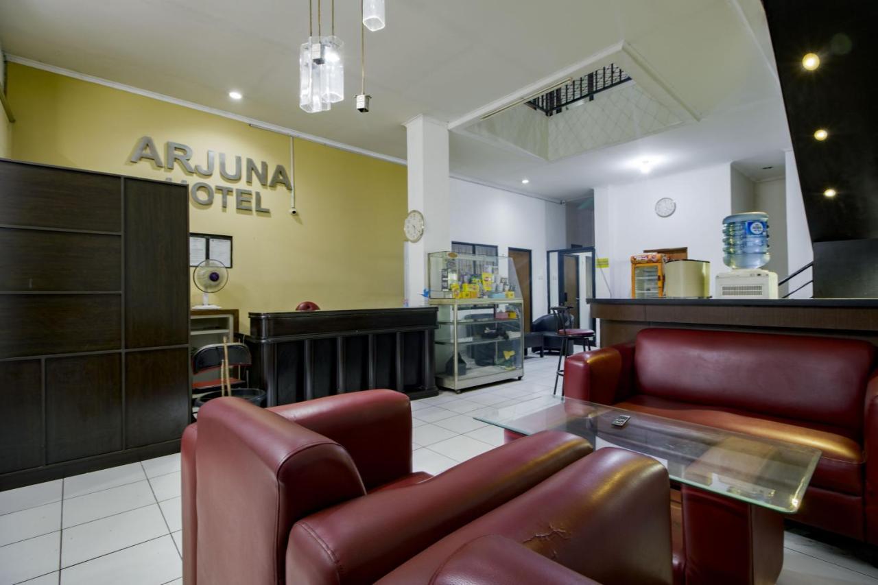 Hotel Arjuna בקאסי מראה חיצוני תמונה